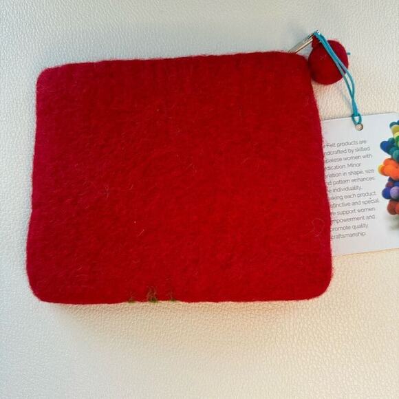 Felted Wool Coin Purse Wallet Key Holder Purse Charm New FAST SHIP - Picture 3 of 4